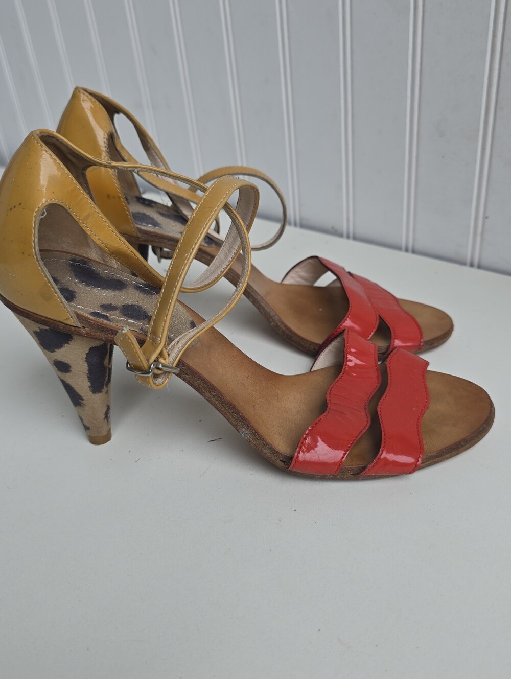 Rebecca Taylor sandals Italy High Heel Suede Leather Red Us Size 7 sv 23